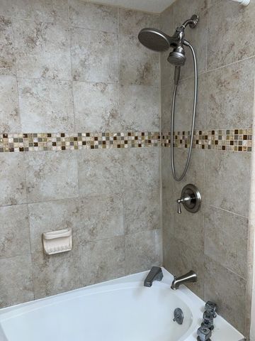 3094 BERMWOOD Lane 237, Hollywood, FL 33021