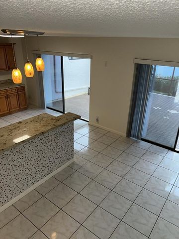 3094 BERMWOOD Lane 237, Hollywood, FL 33021