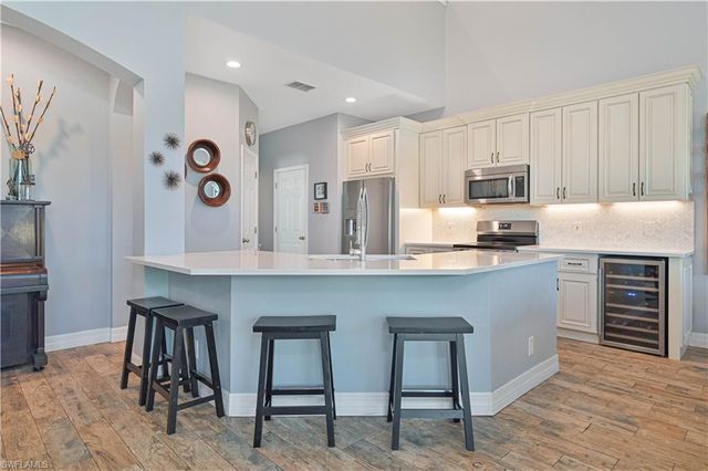 69 Burnt Pine DR, Naples, FL 34119