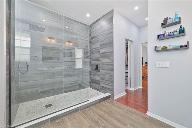 69 Burnt Pine DR, Naples, FL 34119