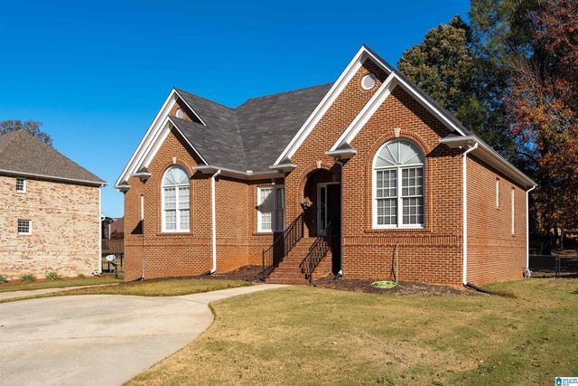 6927 WOODVALE LANE, Trussville, AL 35173