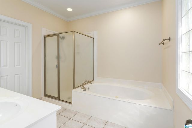 6927 WOODVALE LANE, Trussville, AL 35173