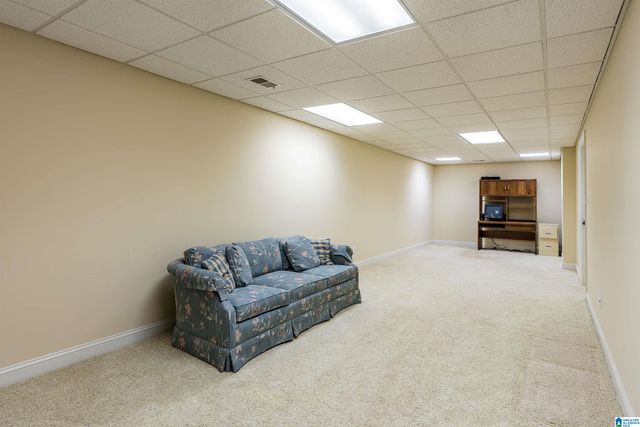 6927 WOODVALE LANE, Trussville, AL 35173