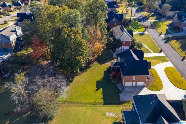 6927 WOODVALE LANE, Trussville, AL 35173