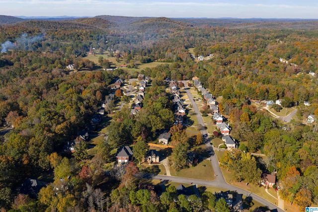 6927 WOODVALE LANE, Trussville, AL 35173