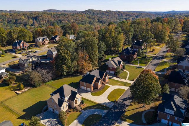 6927 WOODVALE LANE, Trussville, AL 35173