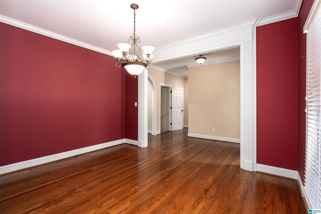 6927 WOODVALE LANE, Trussville, AL 35173