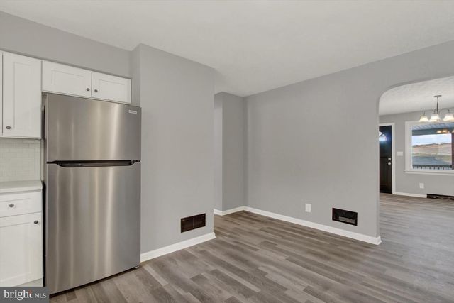 185 LINDY RD, Seven Valleys, PA 17360