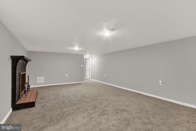 185 LINDY RD, Seven Valleys, PA 17360