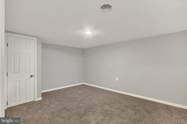 185 LINDY RD, Seven Valleys, PA 17360