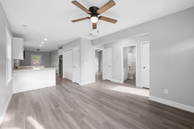 4255 Quinn Adams Street, Chattanooga, TN 37410