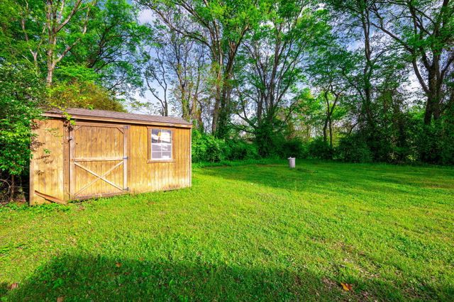 4255 Quinn Adams Street, Chattanooga, TN 37410