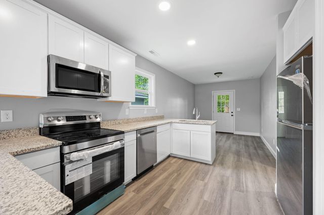 4255 Quinn Adams Street, Chattanooga, TN 37410