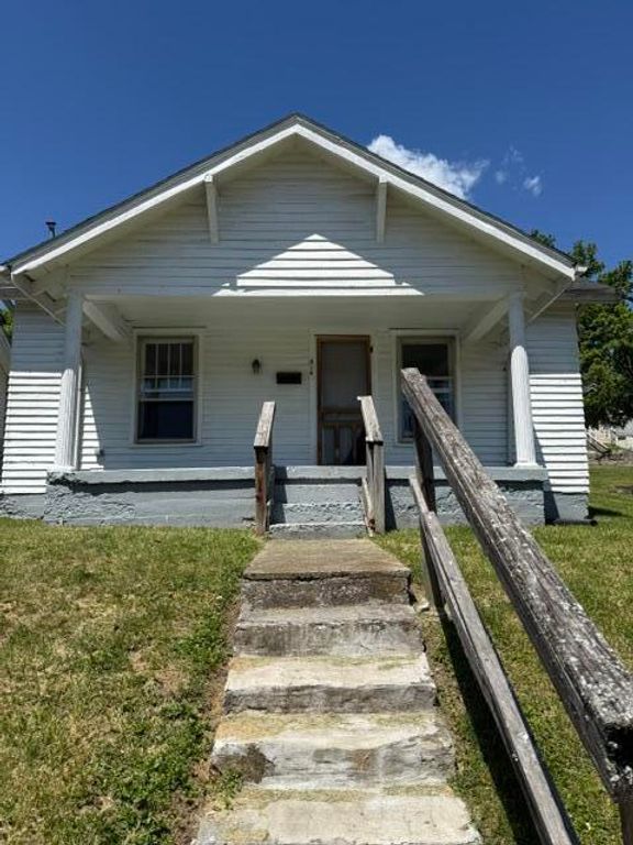 814 Holmes Street, Frankfort, KY 40601