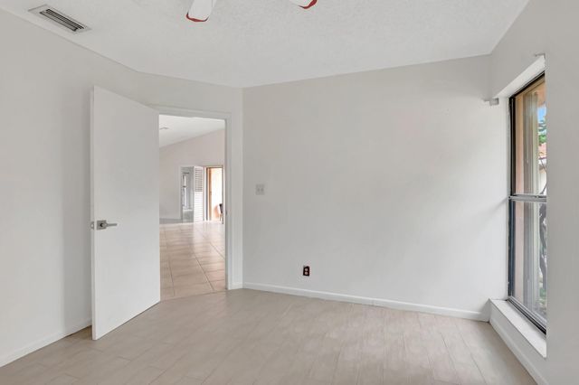 6428 Sweet Maple Ln, Boca Raton, FL 33433