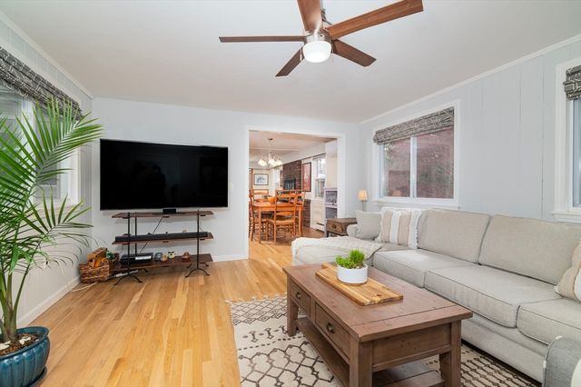 4 Park Dr, Holbrook, MA 02343