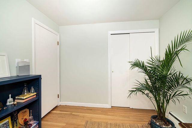 4 Park Dr, Holbrook, MA 02343