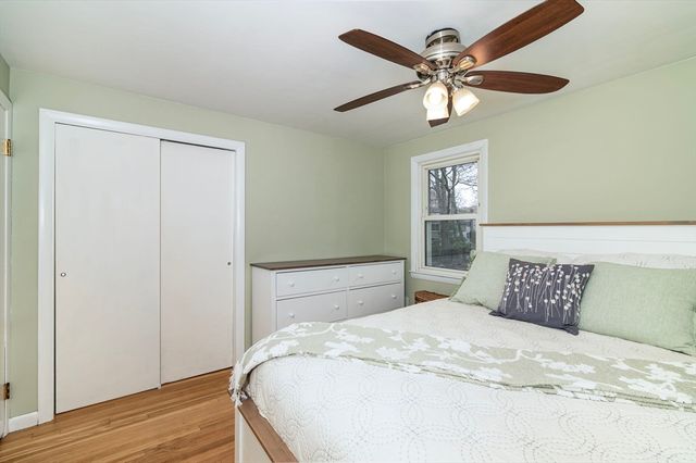4 Park Dr, Holbrook, MA 02343