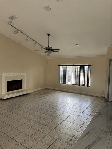 1573 SE Clearbrook St, Port St. Lucie, FL 34983