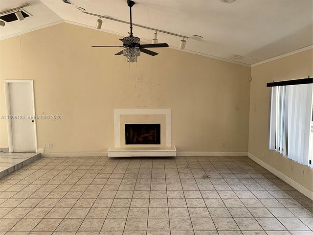 1573 SE Clearbrook St, Port St. Lucie, FL 34983