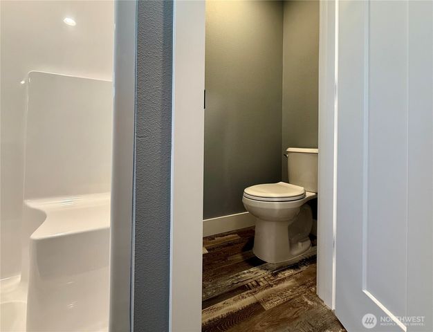 1046 Ocean Shores Boulevard, Ocean Shores, WA 98569