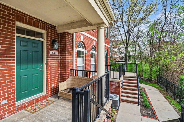 648 Village Lane, Milford Vlg, MI 48381