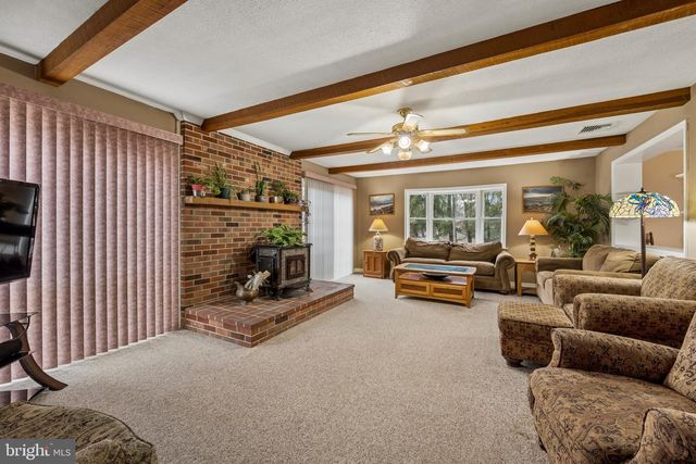 12 DOGWOOD DELL, Coatesville, PA 19320