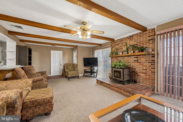 12 DOGWOOD DELL, Coatesville, PA 19320