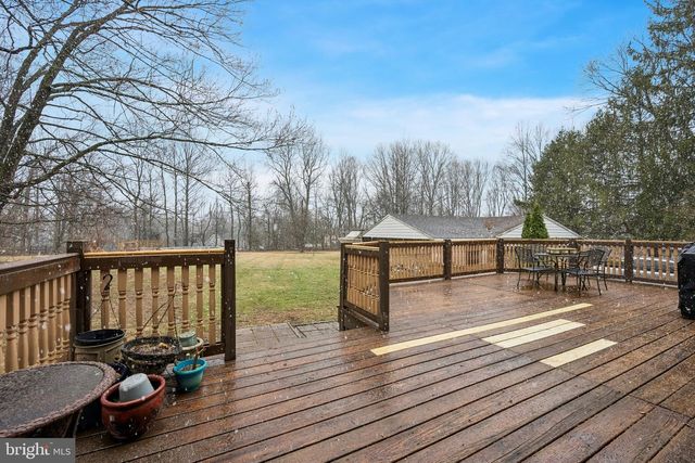 12 DOGWOOD DELL, Coatesville, PA 19320