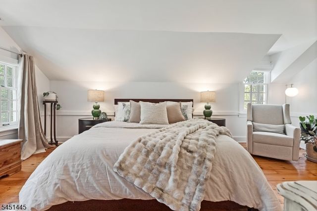 36 E Main St, Mendham Twp., NJ 07960