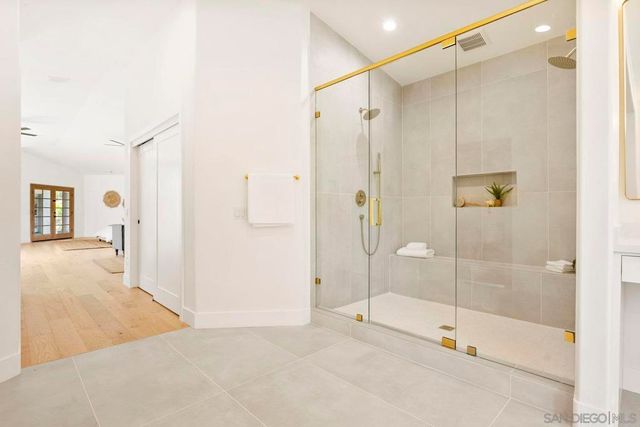 17601 Valle Verde, Poway, CA 92064