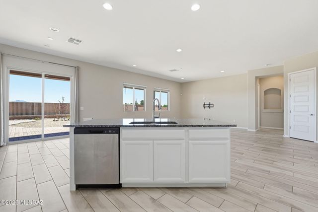 12736 E Prairie Aster Lane, Tucson, AZ 85747