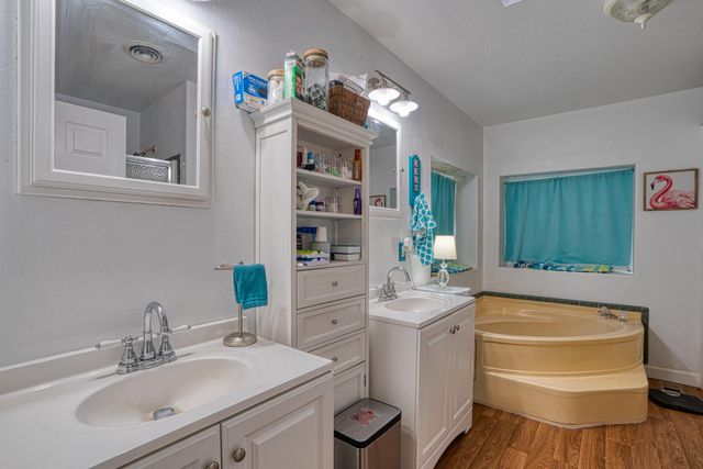 144 Valdez Road, Estancia, NM 87016