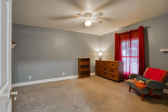 144 Valdez Road, Estancia, NM 87016