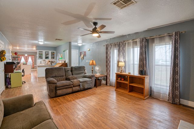 144 Valdez Road, Estancia, NM 87016