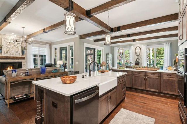 44 Whisper Place, Jasper, GA 30143