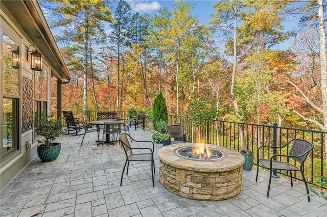 44 Whisper Place, Jasper, GA 30143