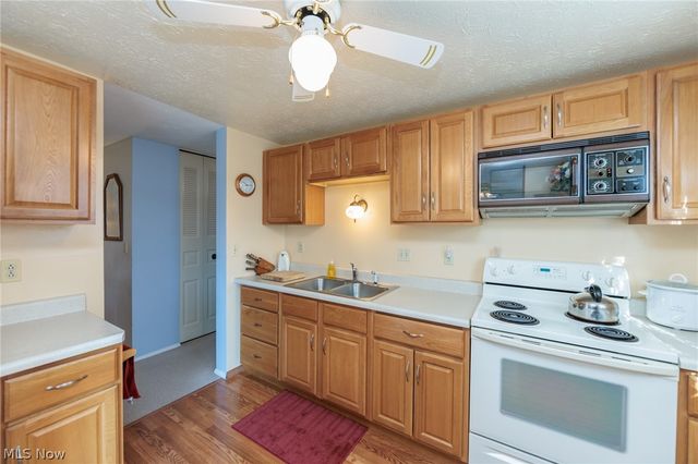 599 Berkshire Drive, Medina, OH 44256