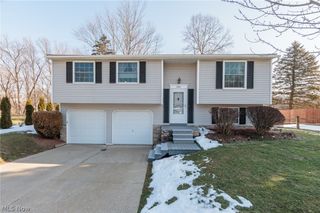 599 Berkshire Drive, Medina, OH 44256