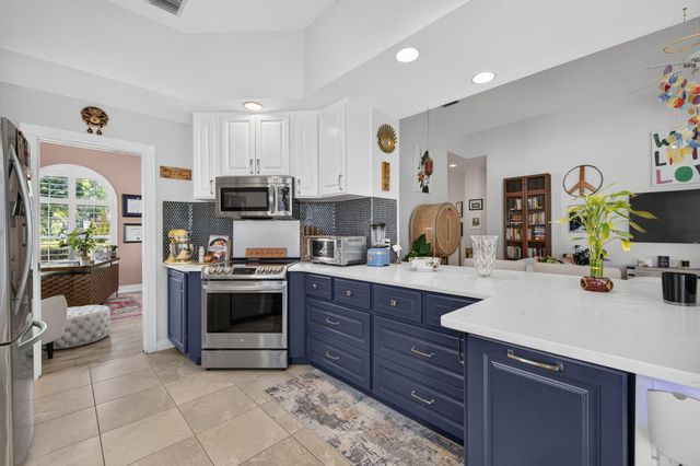 10649 SW STRATTON Drive, Port St. Lucie, Port St Lucie, FL 34987