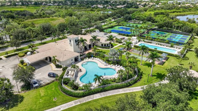 10649 SW STRATTON Drive, Port St. Lucie, Port St Lucie, FL 34987