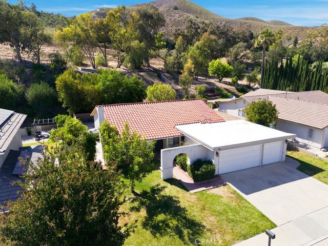 5835 Cardoza Drive, Westlake Village, CA 91362