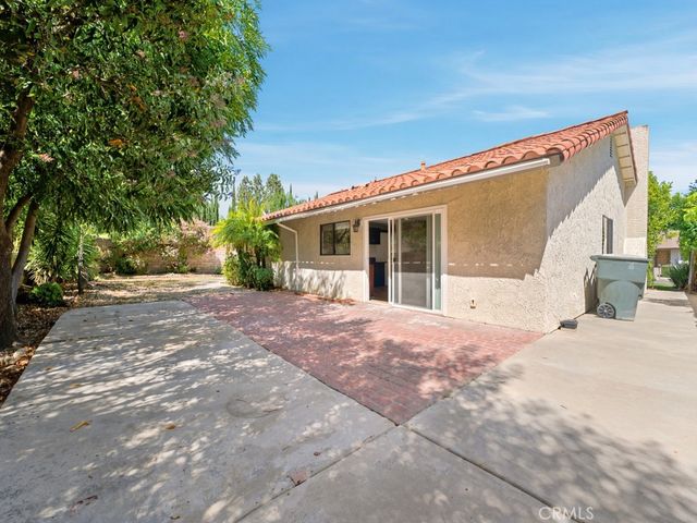 5835 Cardoza Drive, Westlake Village, CA 91362