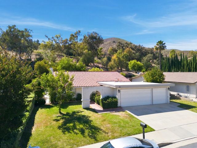 5835 Cardoza Drive, Westlake Village, CA 91362