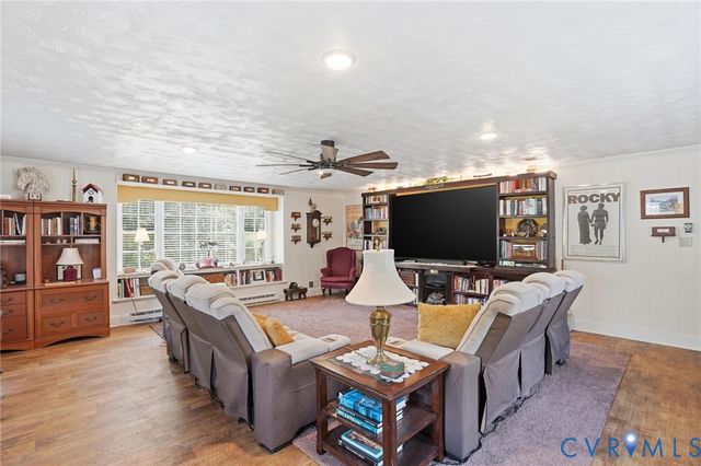 11016 Pridesville Rd, Amelia, VA 23002
