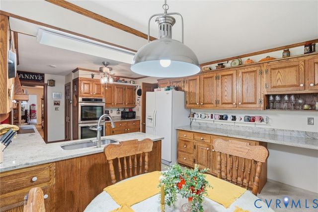 11016 Pridesville Rd, Amelia, VA 23002