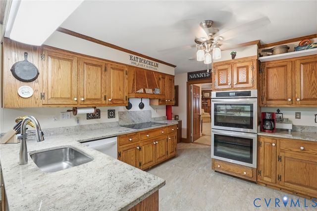 11016 Pridesville Rd, Amelia, VA 23002