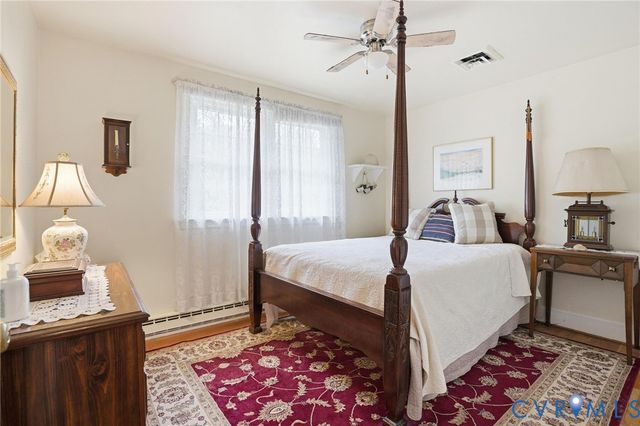 11016 Pridesville Rd, Amelia, VA 23002