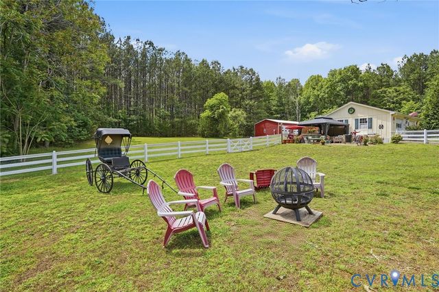 11016 Pridesville Rd, Amelia, VA 23002
