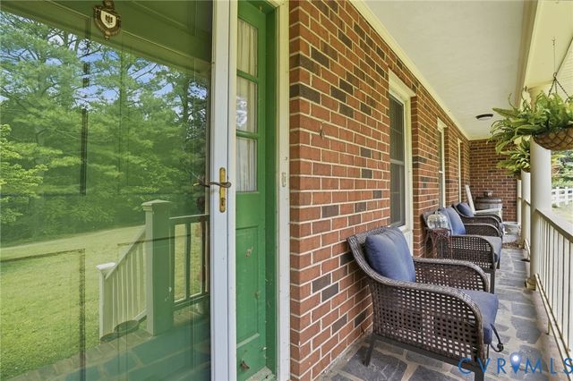 11016 Pridesville Rd, Amelia, VA 23002